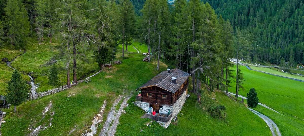 Urige Hütte in Südtirol